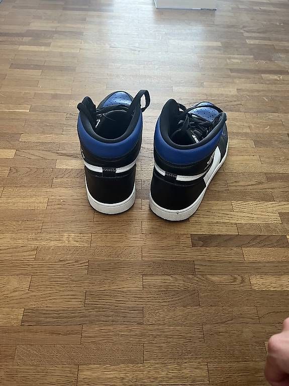 Scarpe da uomo: Jordan 1 Retro High Royal Toe Gr. 44.5 – Usato da Balgach venduto da Baum7777 3