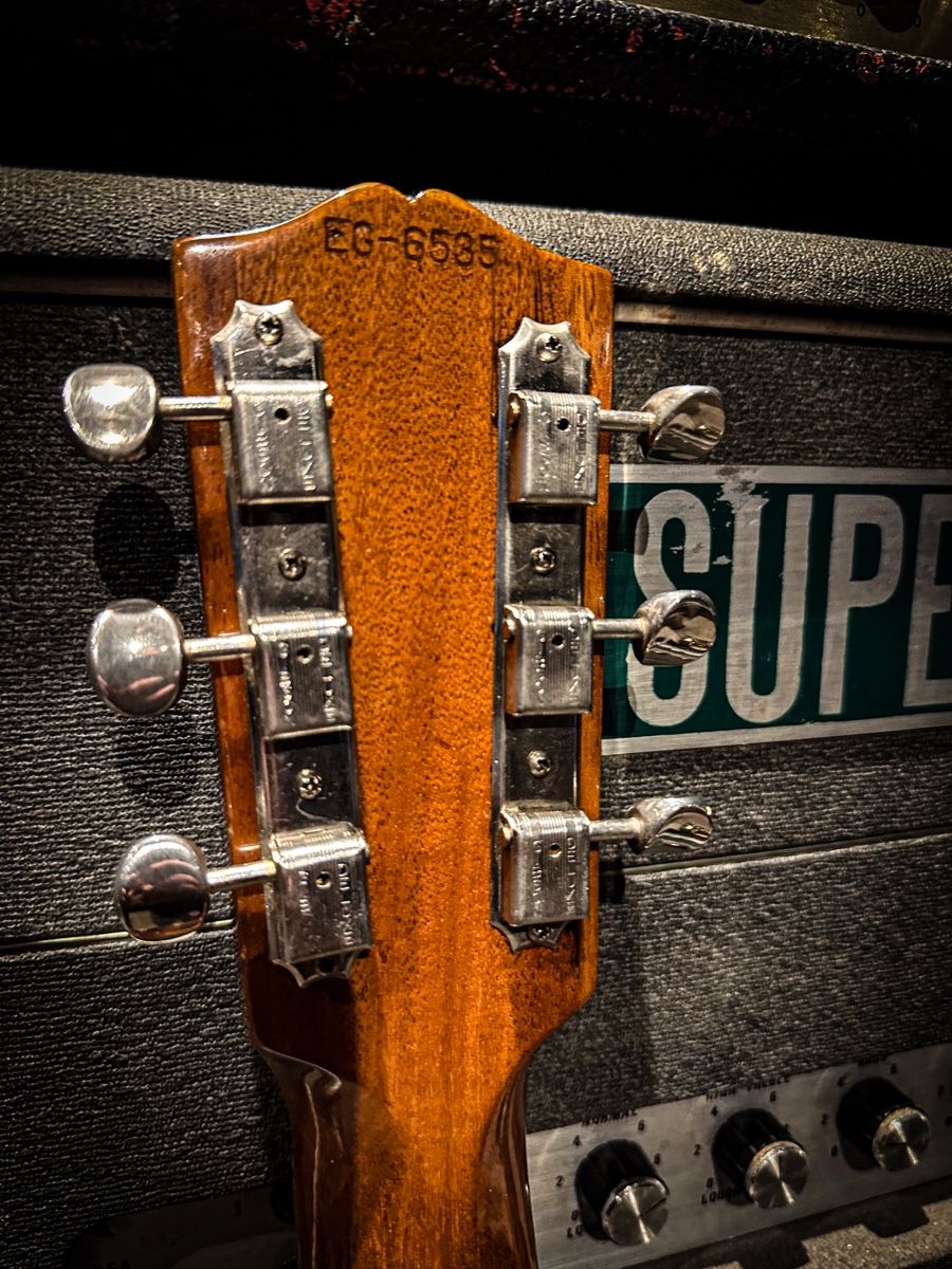 Gibson Strumenti musicali: Gibson J-35 original vintage 1939 – Usato da Montreux venduto da Alligator-AMPS 7