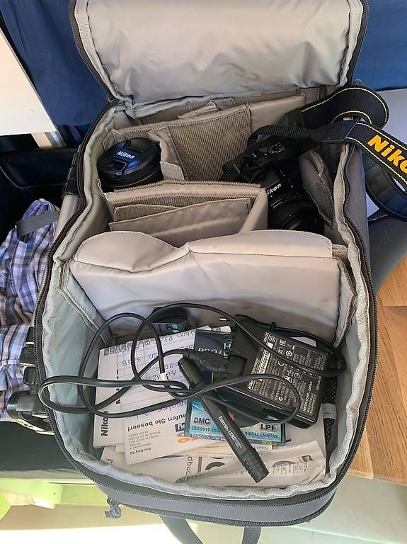 Nikon Kamera: Nikon D7100 avec objectifs et accessoires – Gebraucht aus Gampelen von Disabo 2