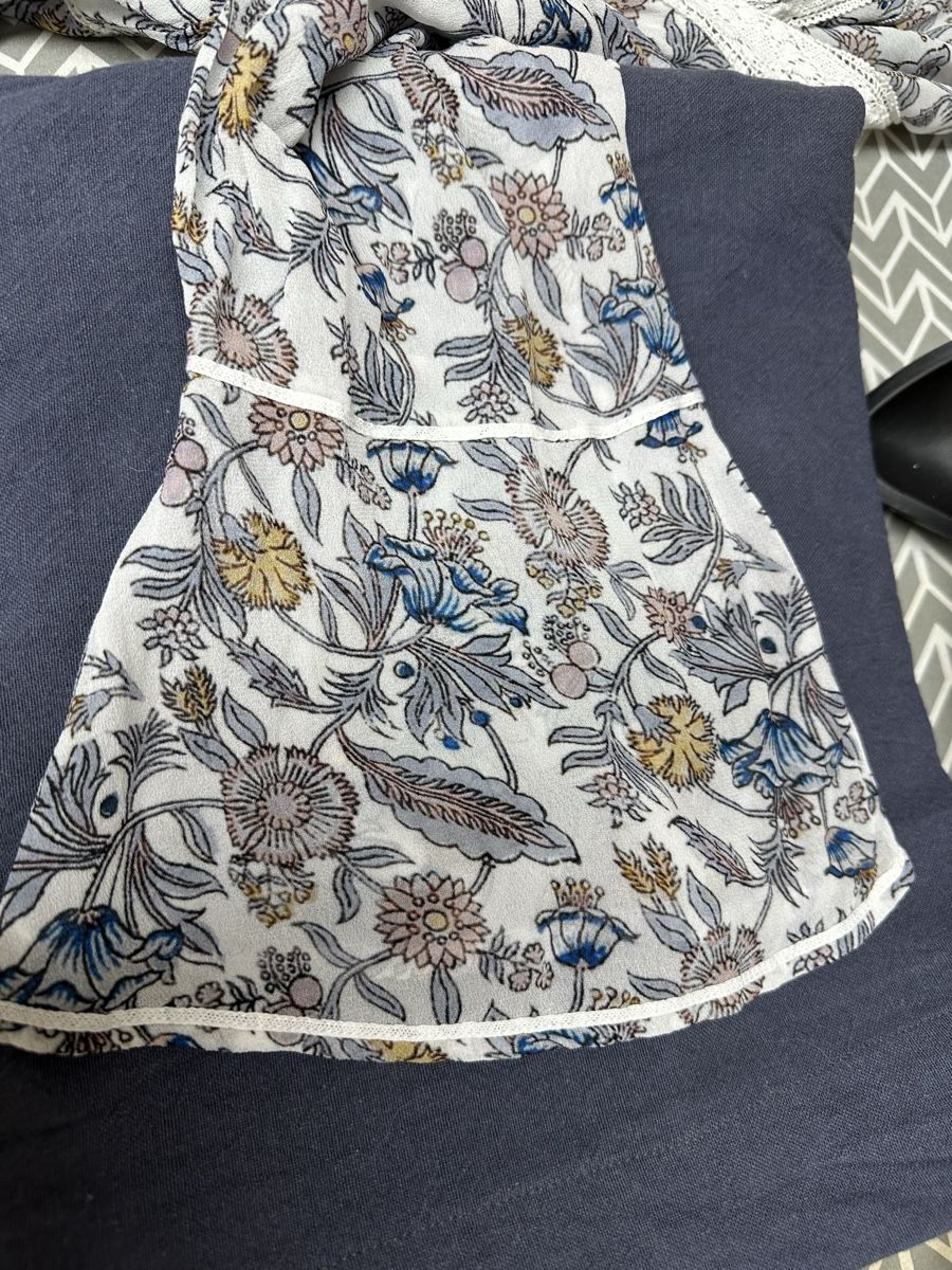 Nile Vestiti: Nile Viskose Kleid mit Blumenmuster, Grösse XL – Nuovo (secondo la descrizione) da Maur venduto da Gelten 3