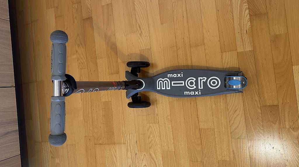 Kickboard: MicroScooter 3-rad Trottinet – Gebraucht aus Zürich von Queenieman 4