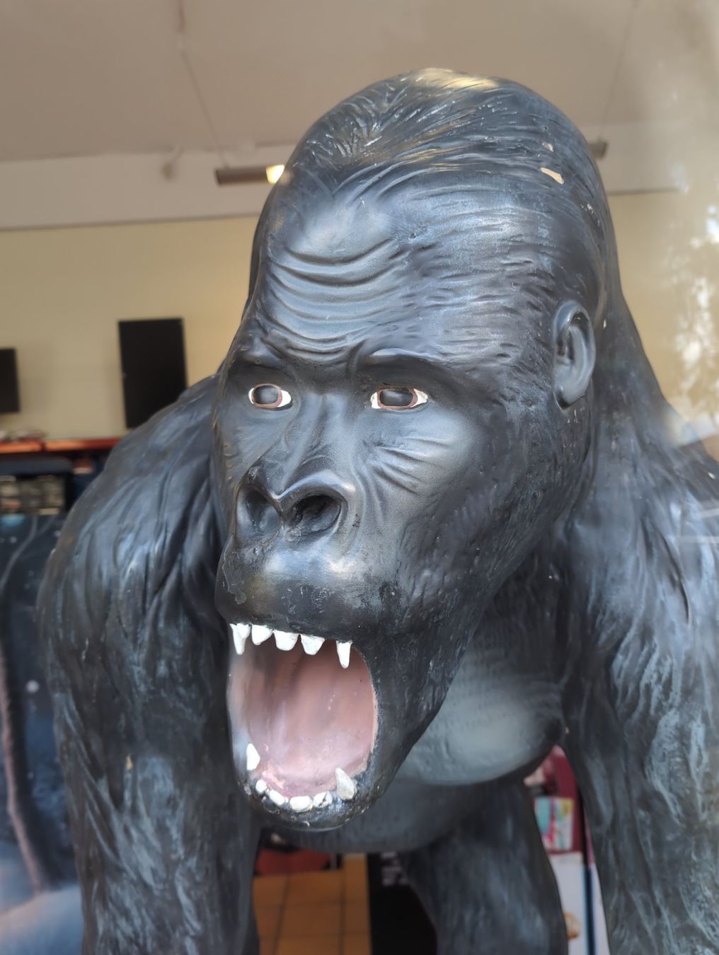 Statuette: KING-KONG – Usato da Lausanne venduto da Station84