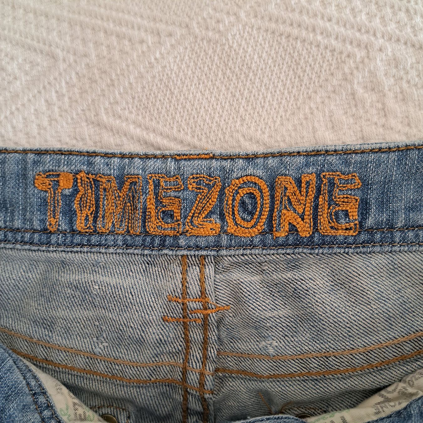 Pantaloni: Damen Shorts von TIMEZONE – Usato da Grüningen venduto da Tappio 2