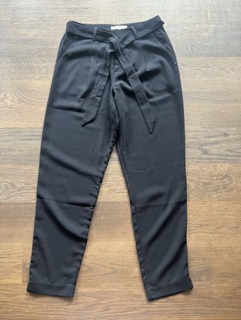 Schwarze Tom Tailor Stoffhose mit Schleife, Gr. XS