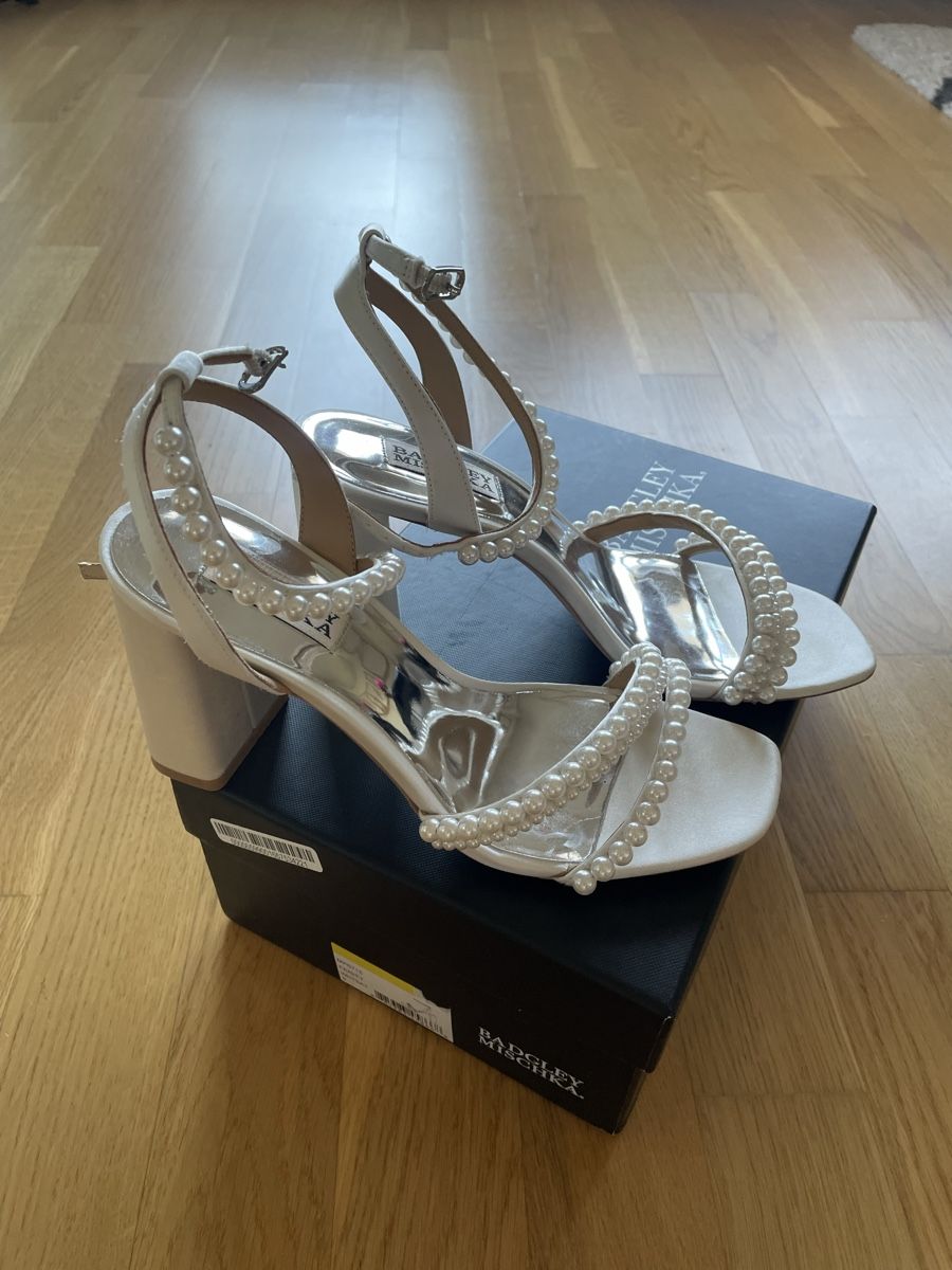 Scarpe da donna: Hochzeitsschuhe Badgley Mischka – Usato da Zürich venduto da sms_cpl8 1