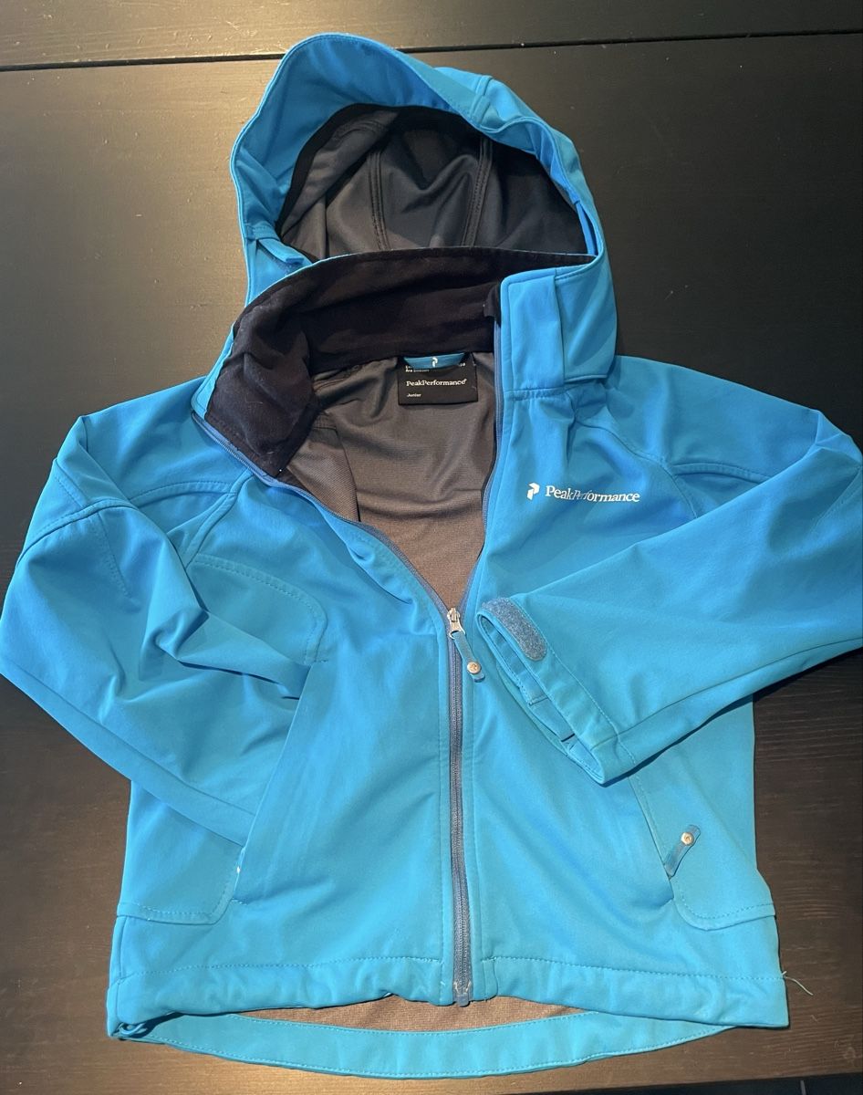 Giacche & Cappotti: Peak Performance Softshell Jacke Junior blau, Frühlingsjacke – Usato da Büren an der Aare venduto da mii_57vx