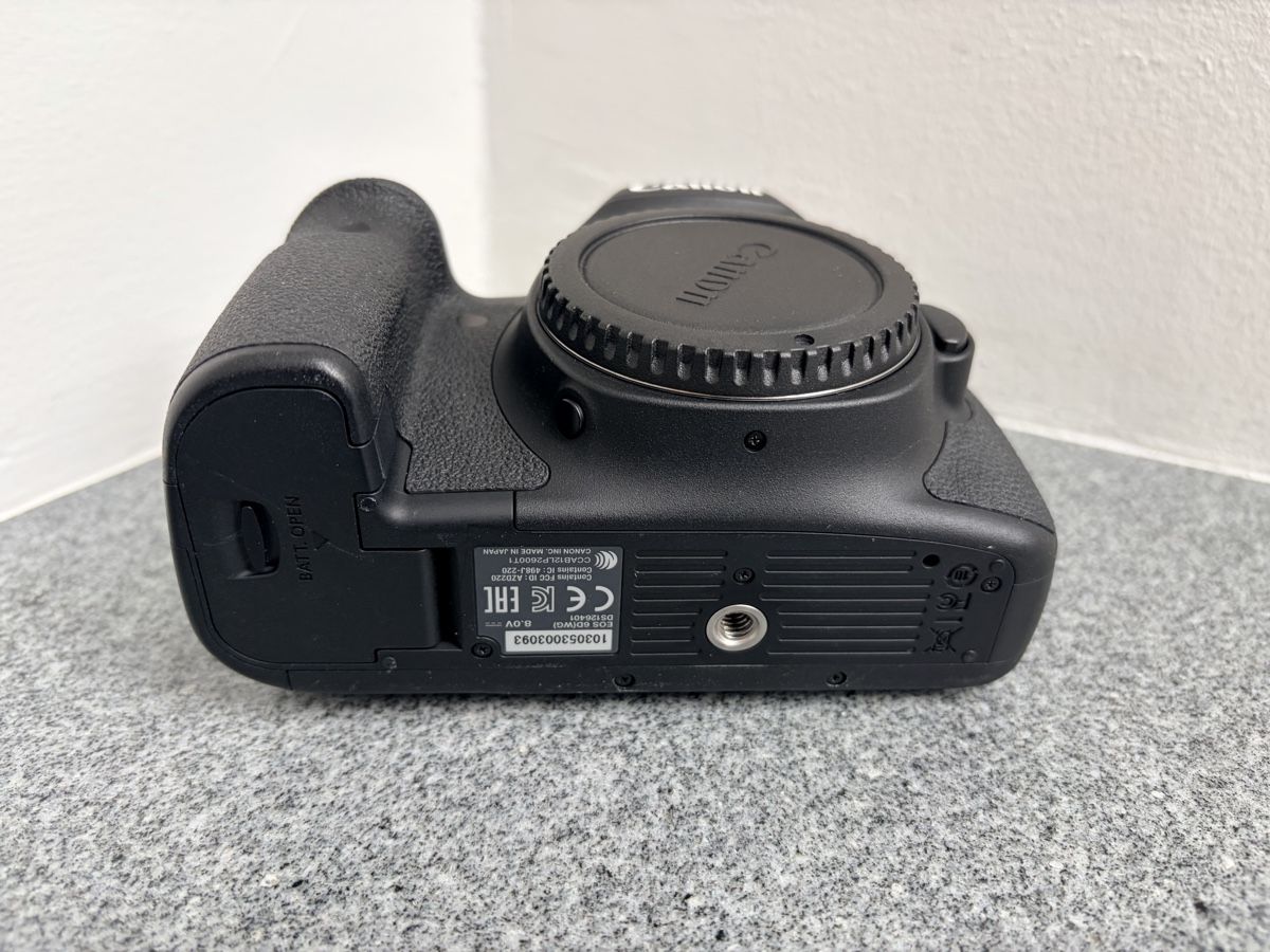 Canon Fotocamera: Canon Kamerabody, EOS 6D – Usato da Gutenswil venduto da Naehlaelae 4