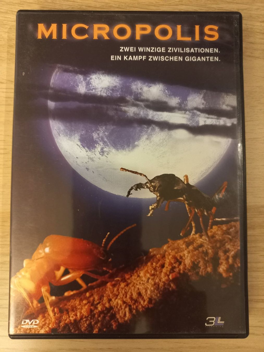 Tutti i DVDs: MICROPOLIS, DVD – Usato da Embrach venduto da avesi