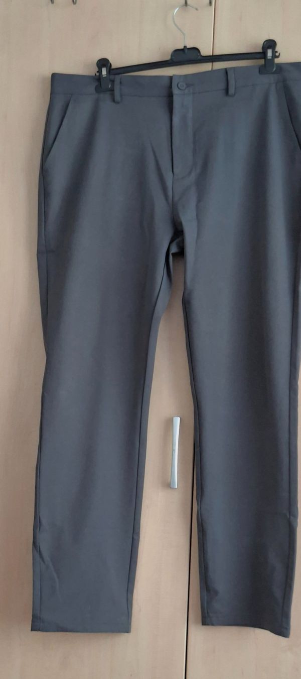 Pantaloni: Herrenhose gr 40 Neuwertig – Nuovo (secondo la descrizione) da Reinach AG venduto da nicki024