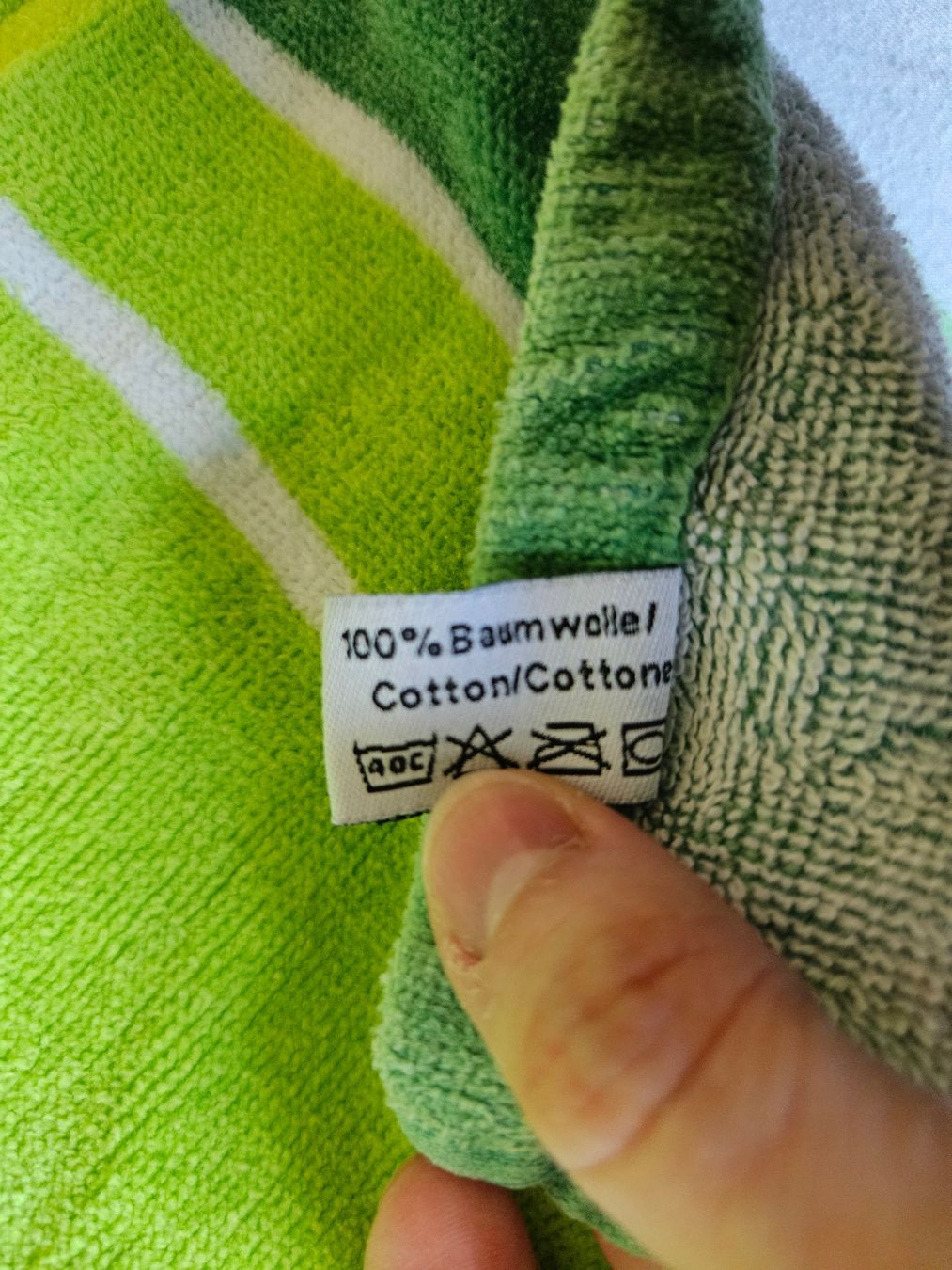 Accappatoi: Kinder Bade Poncho Badetuch Robbe – Usato da Unterengstringen venduto da saraman 2