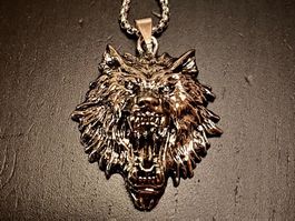 Amulett/ Anhänger Wolf