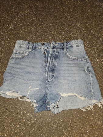 Jeansshorts STR Grösse 36 Damen kurze Hosen guter Zustand
