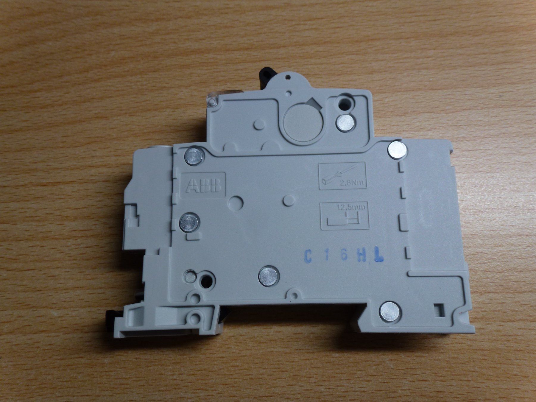 ABB Interruttori: LS C16 ABB-smissline – Nuovo (secondo la descrizione) da Hombrechtikon venduto da HGK50 2