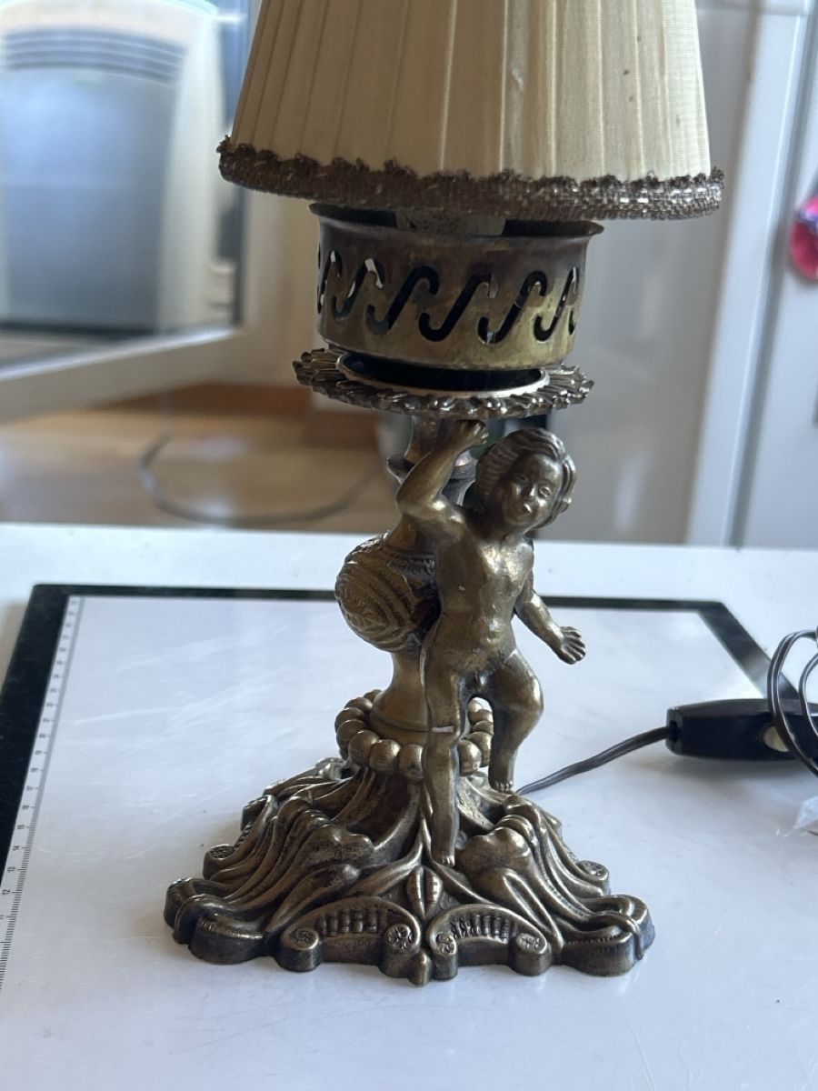 Lampade: Tischlampe Engel Messing mit Schirm (I13) – Usato da Neuenhof venduto da bro_9zsg 1