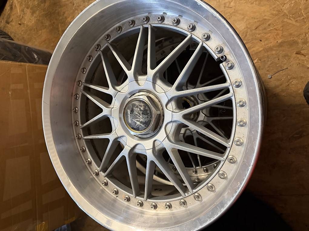 Cerchioni: Work Felgen für Bmw M3 E30 – Usato da Altstätten SG venduto da Garage_Bergerspeed 1