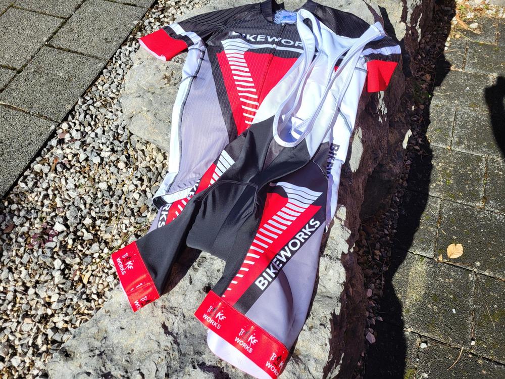 Team Bikeworks Trikot Velotrikot Kurz Mit Trägerhose Kaufen Auf Ricardo