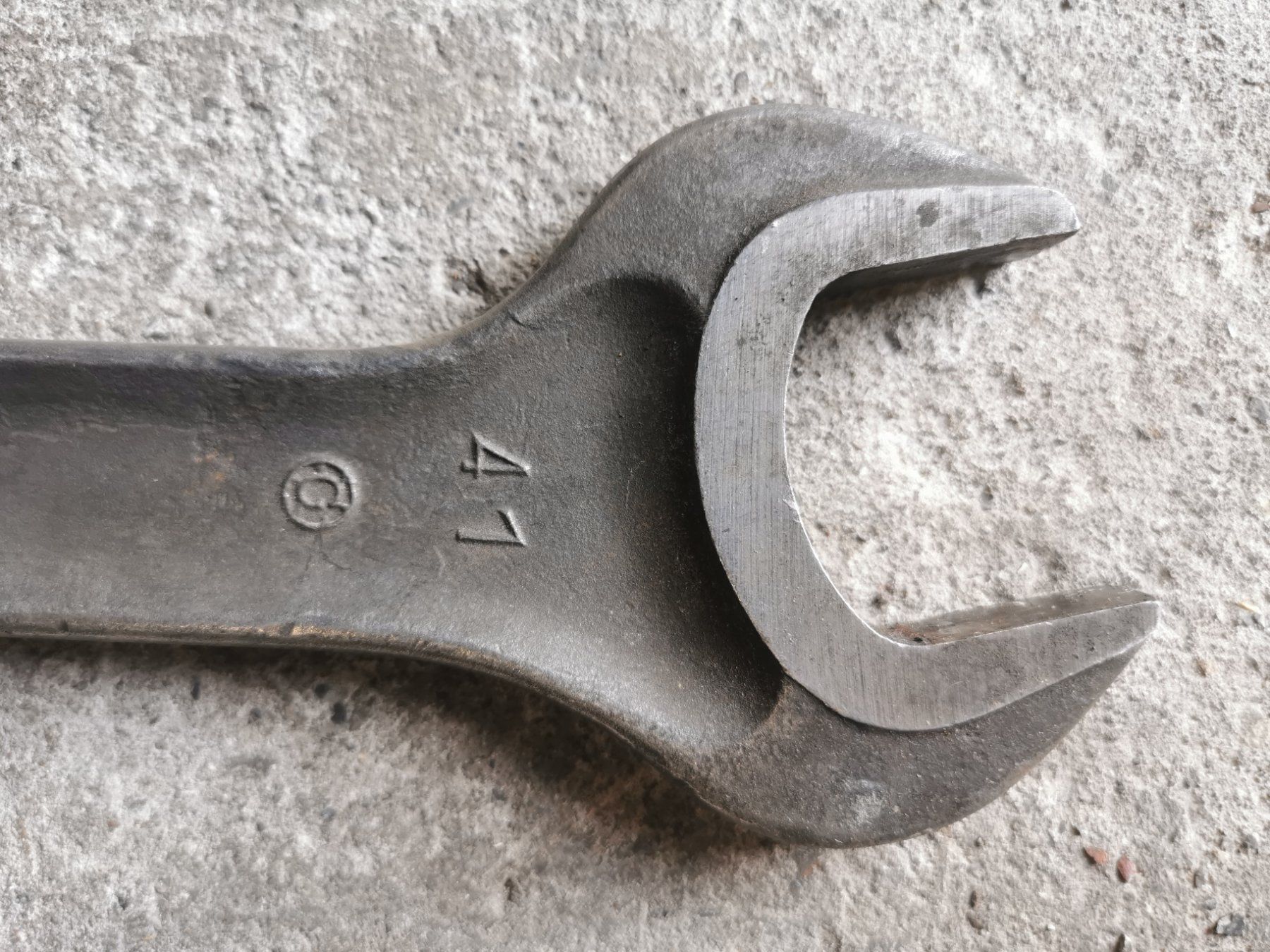 Tutti gli attrezzi: Massiver Gabel-Schlüssel, Grösse 41 mm – Usato da Vielbringen Worb venduto da Isch-0u-guet 2