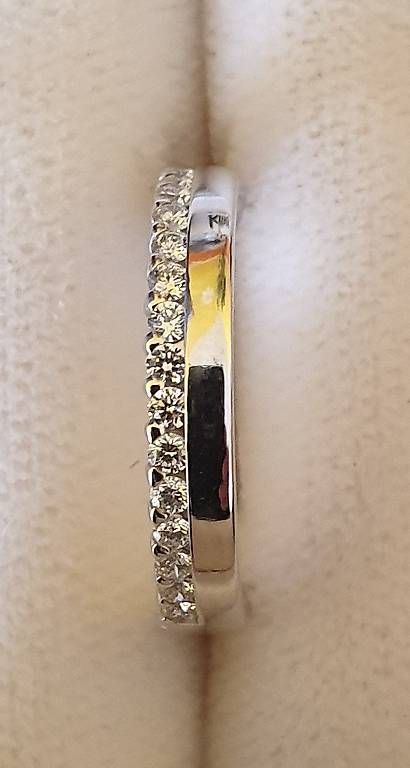 Anelli: Ein eleganter hochwertiger Damenring "Memoire Ring" – Nuovo (secondo la descrizione) da Laupersdorf venduto da Brunitos