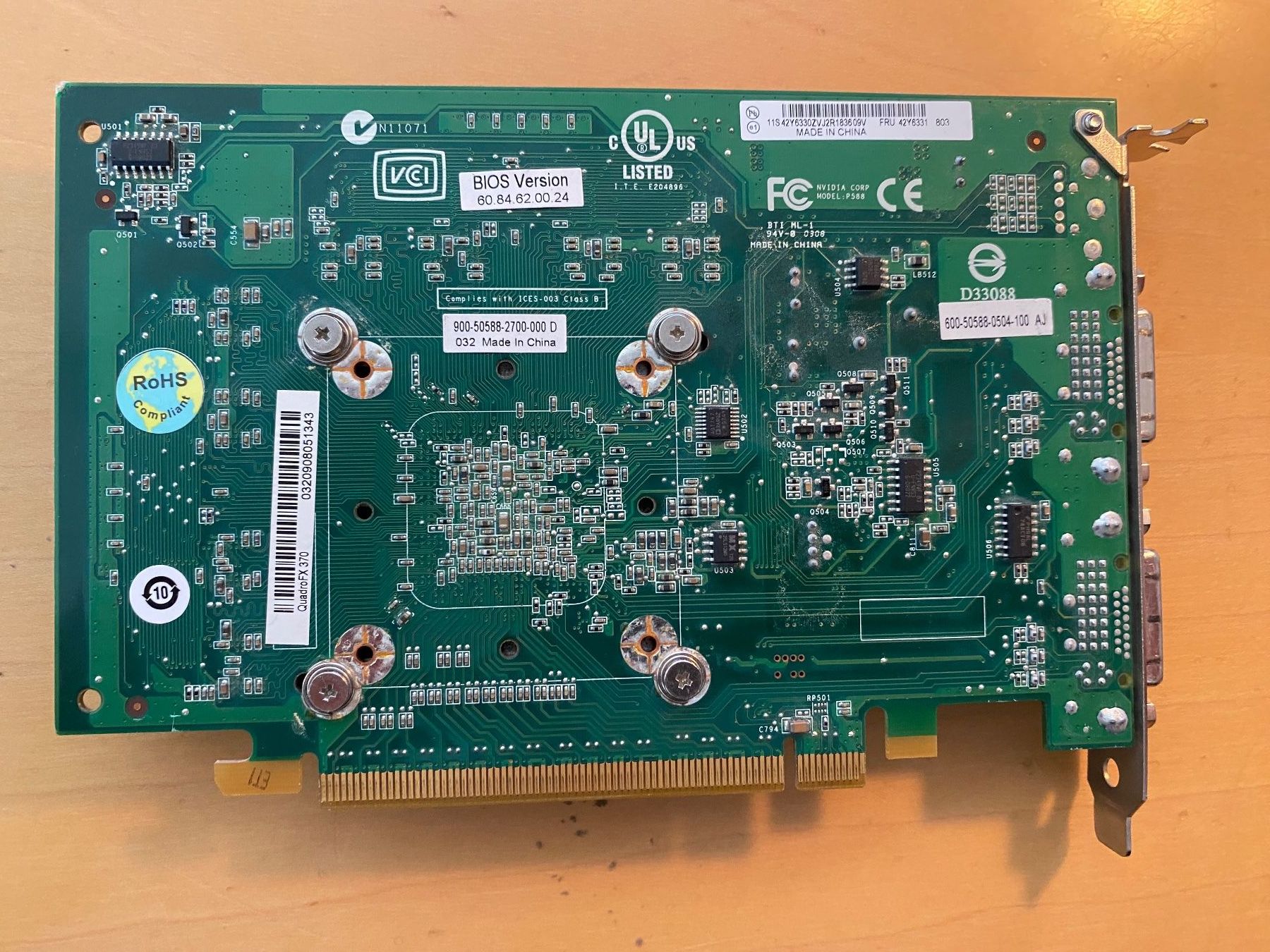 Nvidia Schede grafiche: Grafikkarte Nvidia Quadro mit 2 DVI Anschlüssen – Usato da Hallwil venduto da 2bloke 2