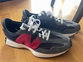 New Balance 327 gris et rouge - excellent état - Taille 44
