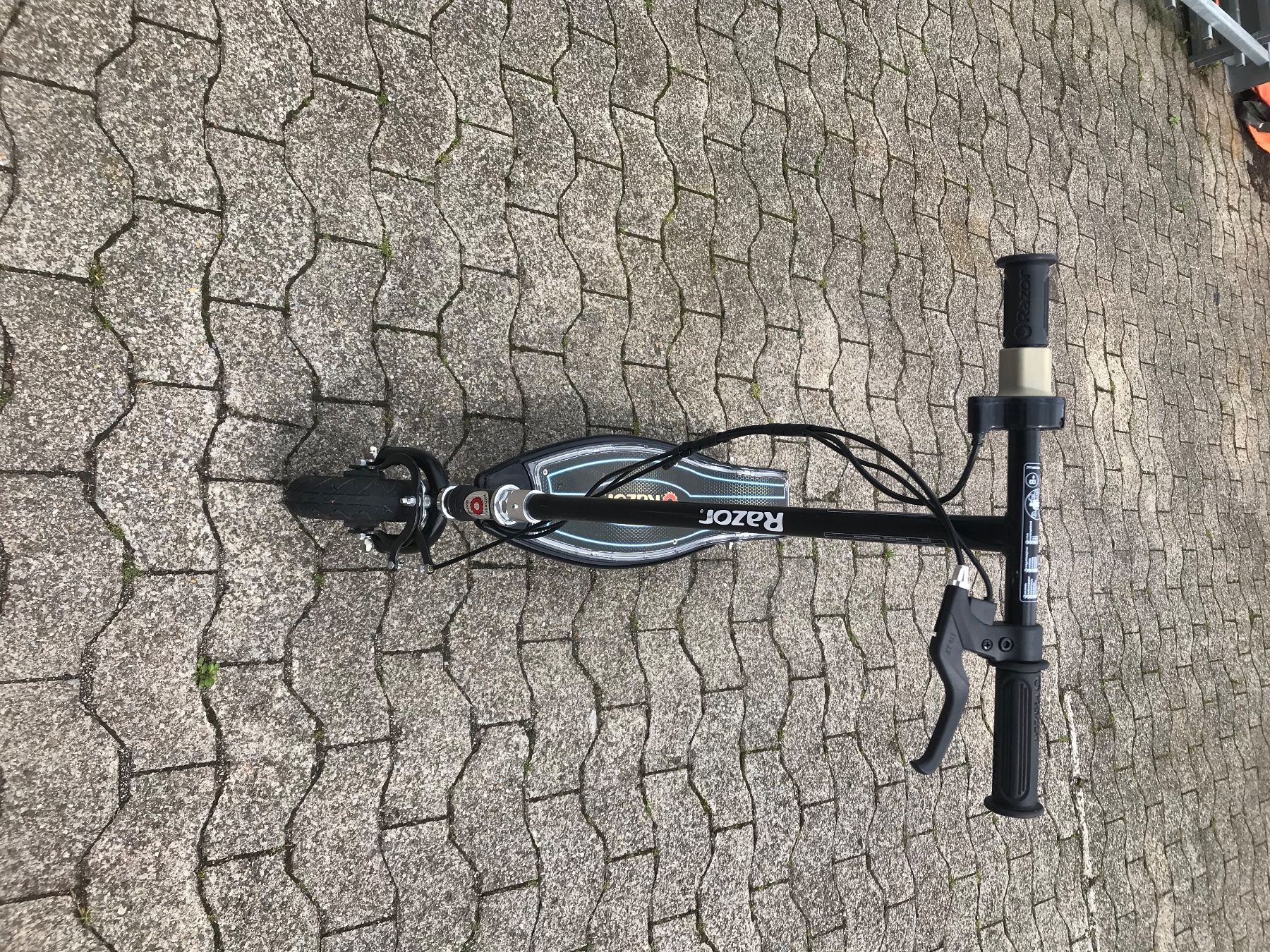 Scooters: E Scooter 24 Volt Akku – Gebraucht aus Reichenburg von LND.Beratung 1