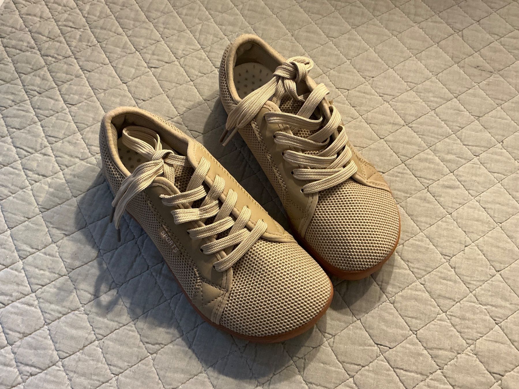 Scarpe da donna: sneaker gr.36   neu – Nuovo e nell'imballaggio originale da Kerzers venduto da MarianneRamseier