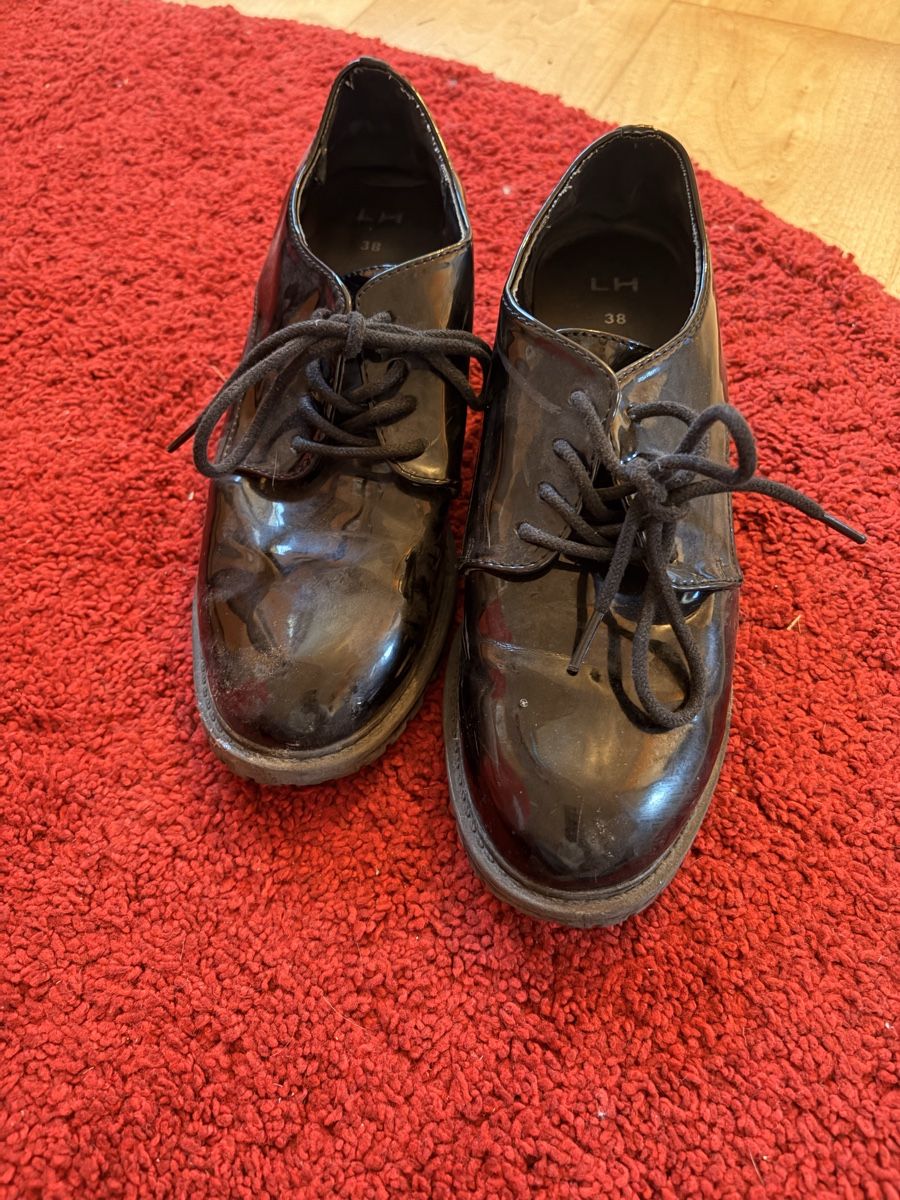 Scarpe da donna: Loaffers vernies  – Usato da Lavigny venduto da Lea_9rxv 1