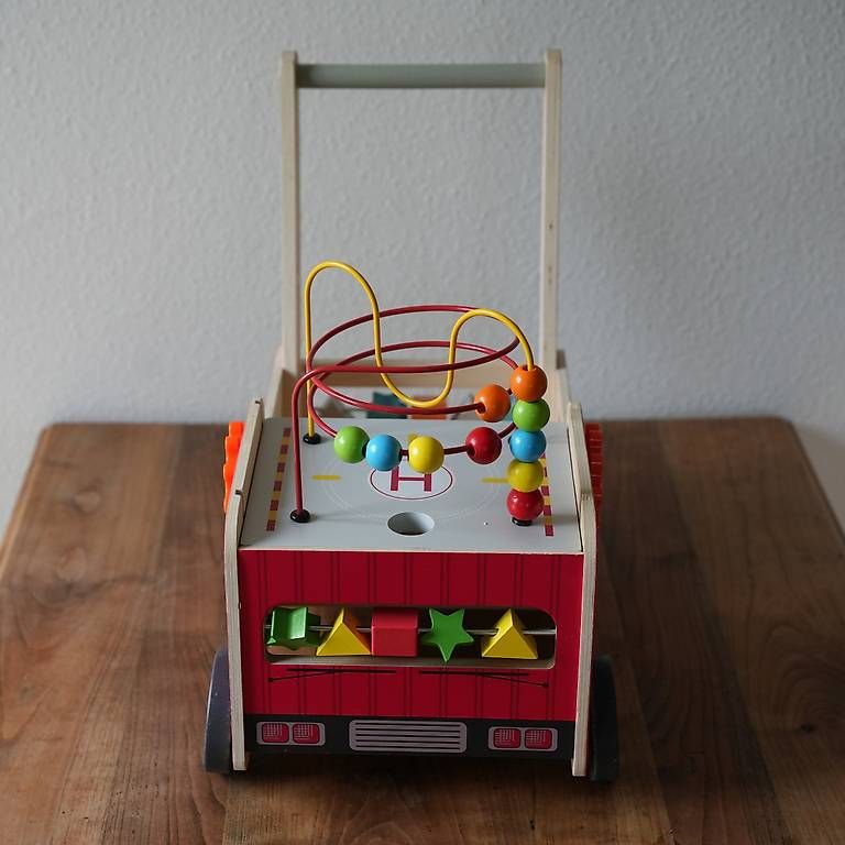 Veicoli per bambini: Squirrel Play Lauflernwagen Feuerwehrauto – Usato da Zürich venduto da chr_8pd7 2