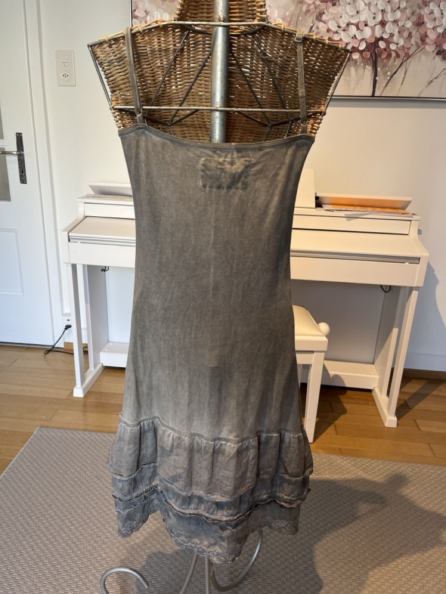 Nile Vestiti: Kleid mit Spitze, Grau, Nile, S – Usato da Solothurn venduto da Bobesch08 3