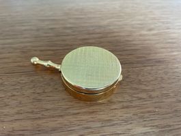 Edler Vintage Taschenaschenbecher – Goldfarben