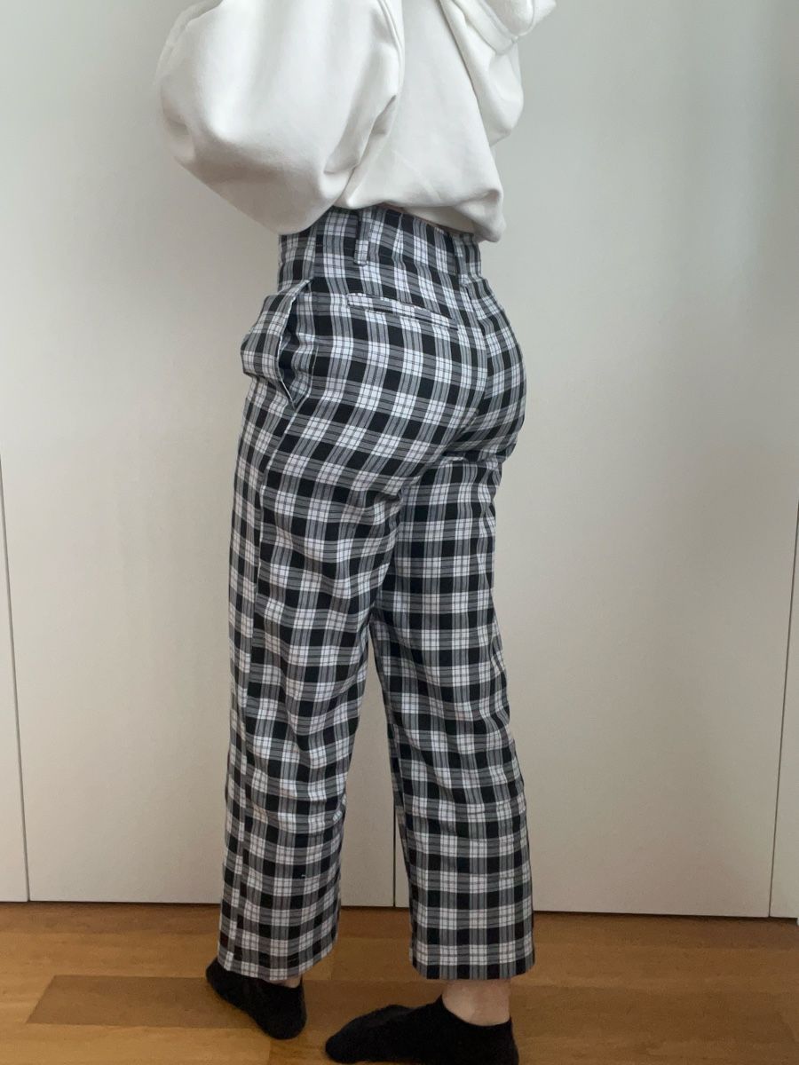 Hosen: Karierte Stoffhose, schwarz-weiss – Gebraucht aus Engelburg von ali_jxd7 1