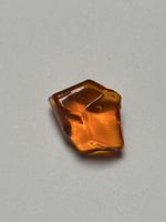 Belle pièce d'ambre brute de la Baltique, 4.16g, pour collec