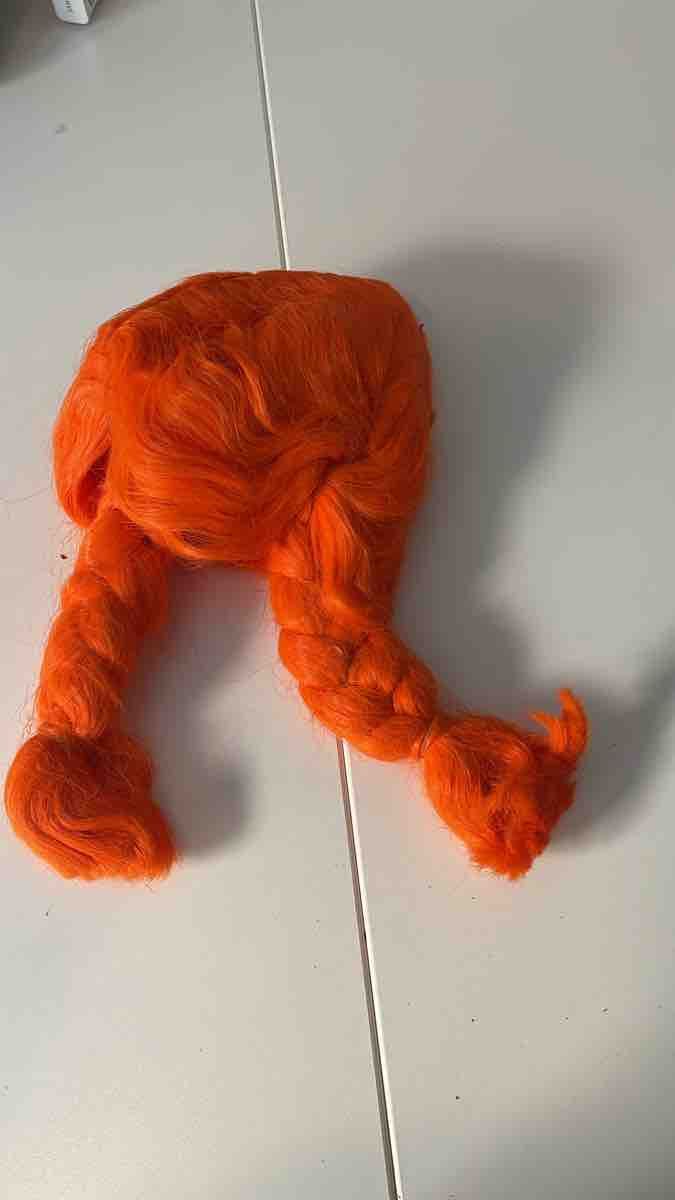 Parrucche: Perücke orange mit Zöpfen – Usato da Boningen venduto da LAZ
