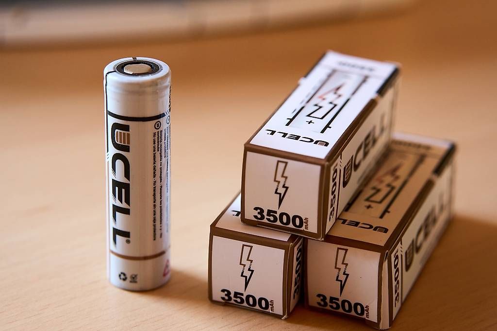 Accus: Batterie/Accu Ucell - 3500 mAh pour e-cigarettes – Neuf avec emballage d'origine à epalinges par airgasme