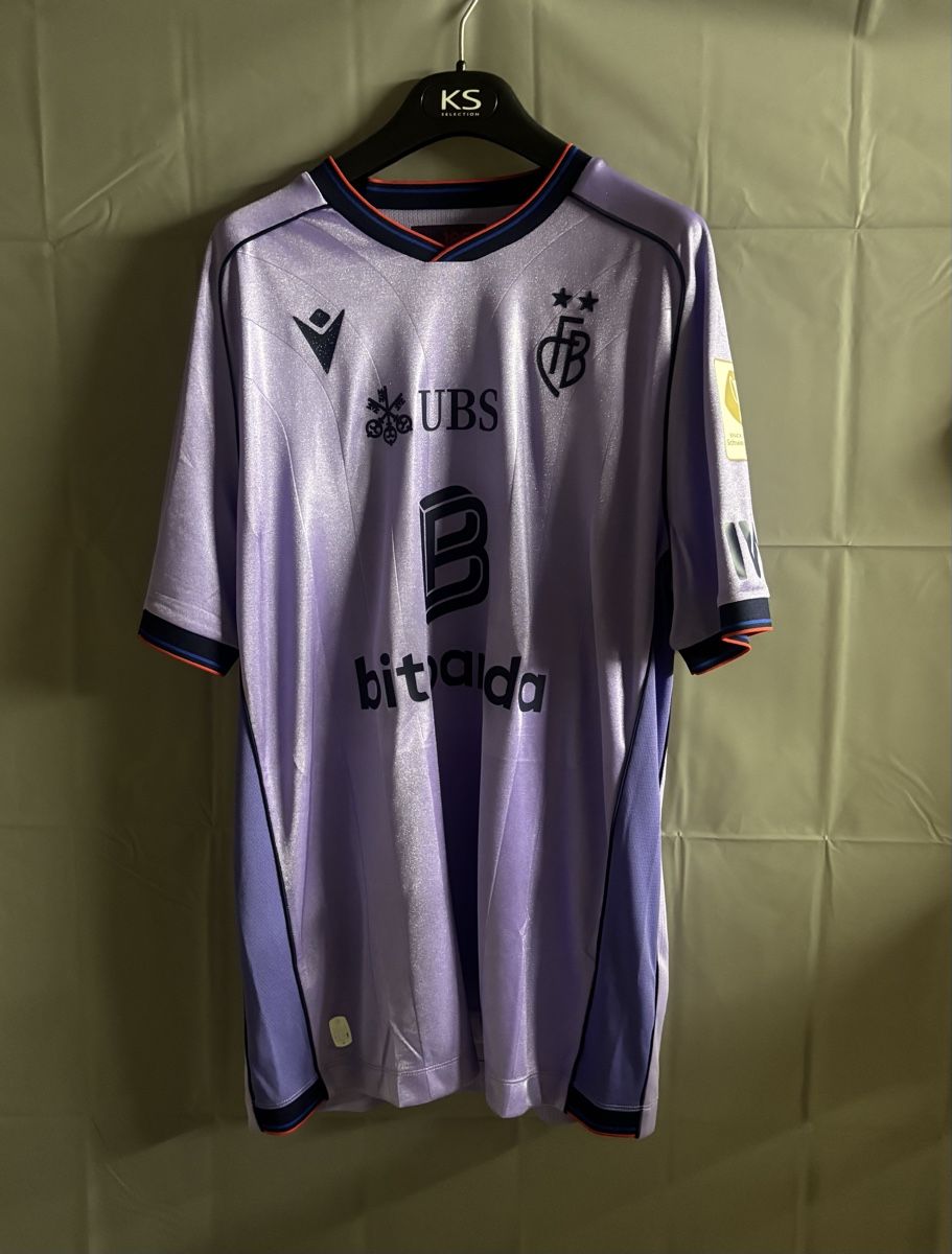 Leibchen & Hosen: Fc Basel Matchprepared Schmid – Gebraucht aus Basel von kleinerprinz 1