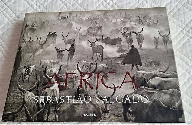 Libri: Libro "Africa, Sebastião Salgado", Taschen, 2007 – Nuovo (secondo la descrizione) da Lugano venduto da Ant
