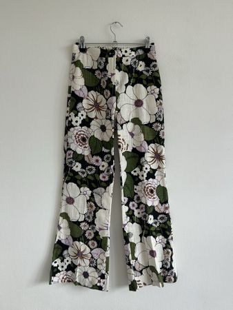 Maje Hose mit Preisschild