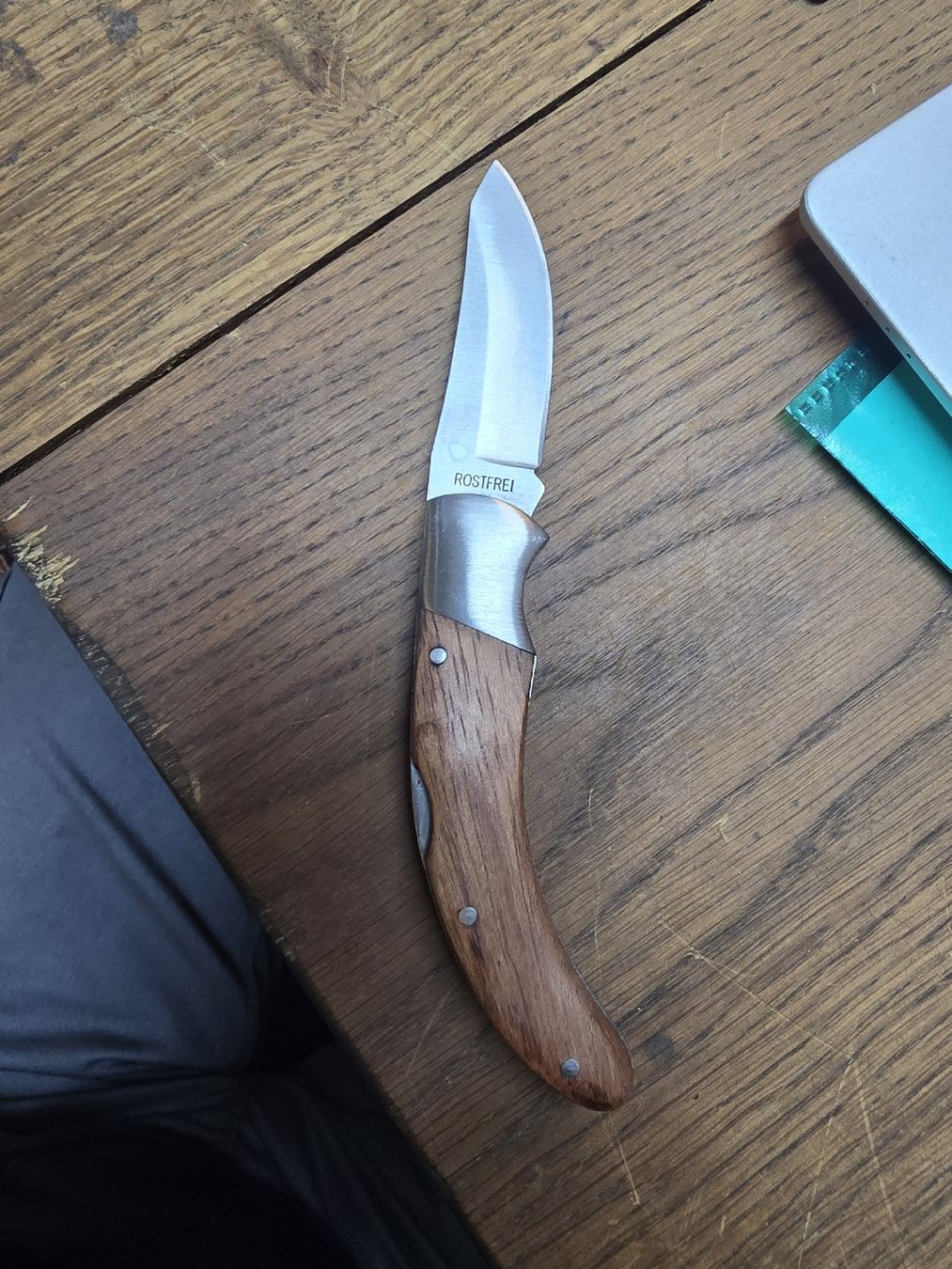 Coltelli tascabile: Taschenmesser EIE 91461 rostfrei Holzgriff – Usato da Rorschach venduto da TimelessTrading 2