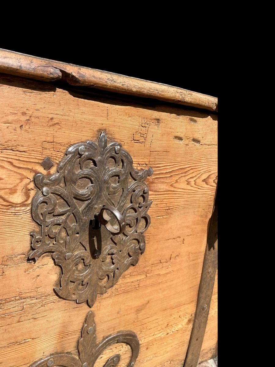 Cassapanche: Schöne Zunfttruhe - 1703 datiert – Usato da Ottikon venduto da san_w99n 7