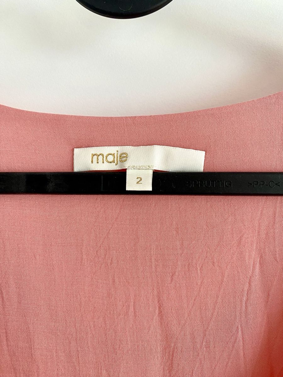 Maje Vestiti: Maje Pink Ritello Stripe Midi Dress – Nuovo (secondo la descrizione) da Hedingen venduto da LinCH 2