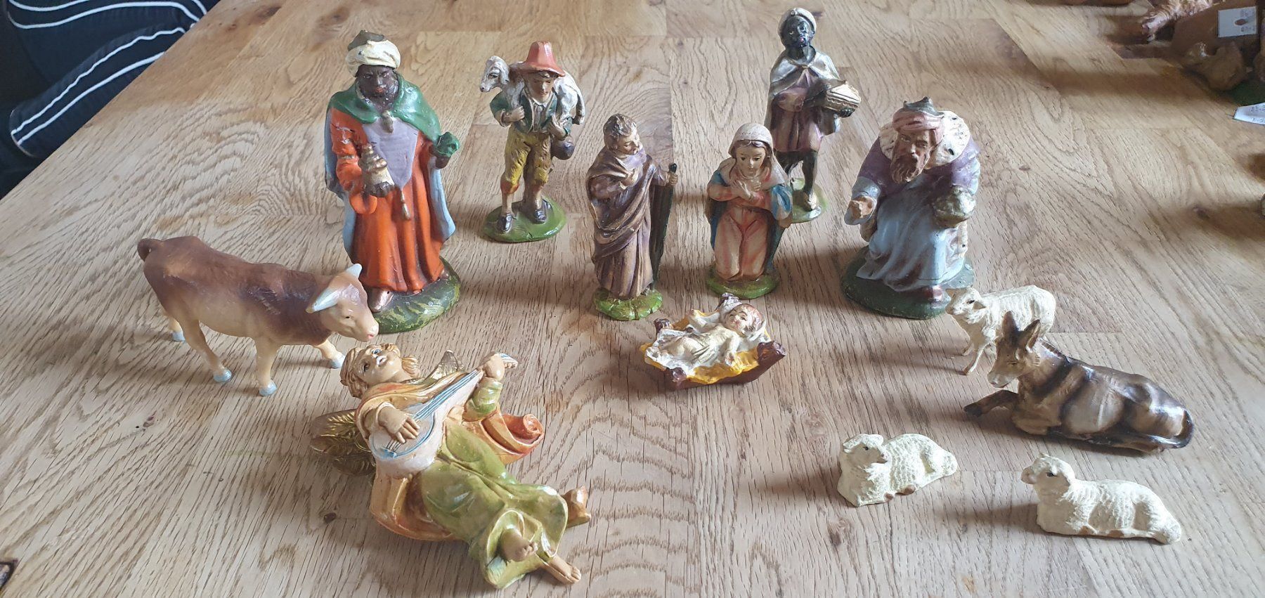 Alle Dekorationen: Schöne Krippenfiguren – Gebraucht aus Flawil von Naphtali