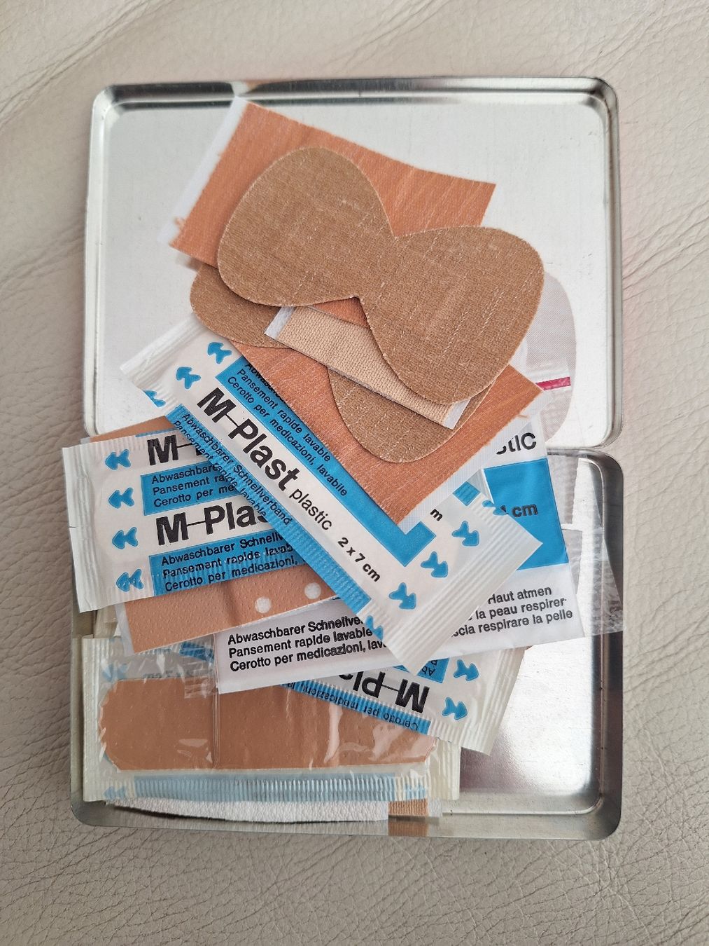 Altro in Bricolage: Blechdose Poroplast – Usato da zumikon venduto da lotegrandote 2