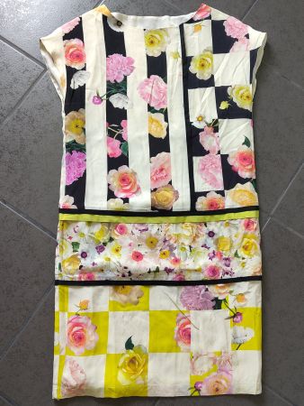 MSGM Kleid gelb mit Rosen/ Blumen Gr. 34 neuwertig