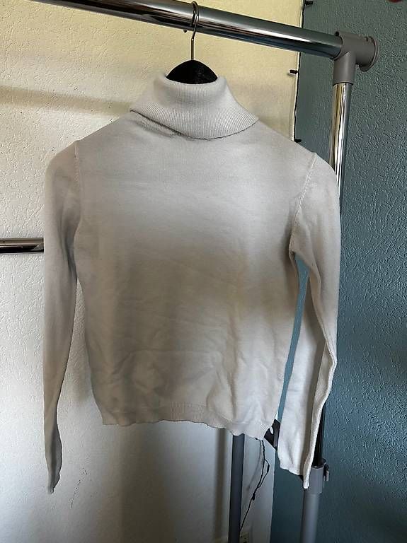 Pullover & Sweatshirts: Col roulé PULL&BEAR – Gebraucht aus Châtel-St-Denis von leacherre 1