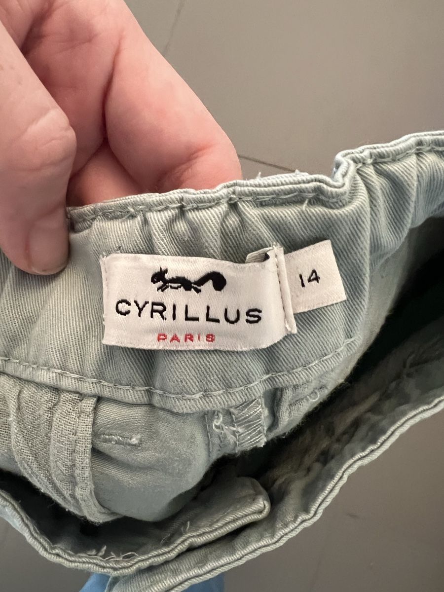 Cyrillus Pantaloni: Cyrillus - short - 14 ans  – Usato da Sainte-Croix venduto da Caramel31 2