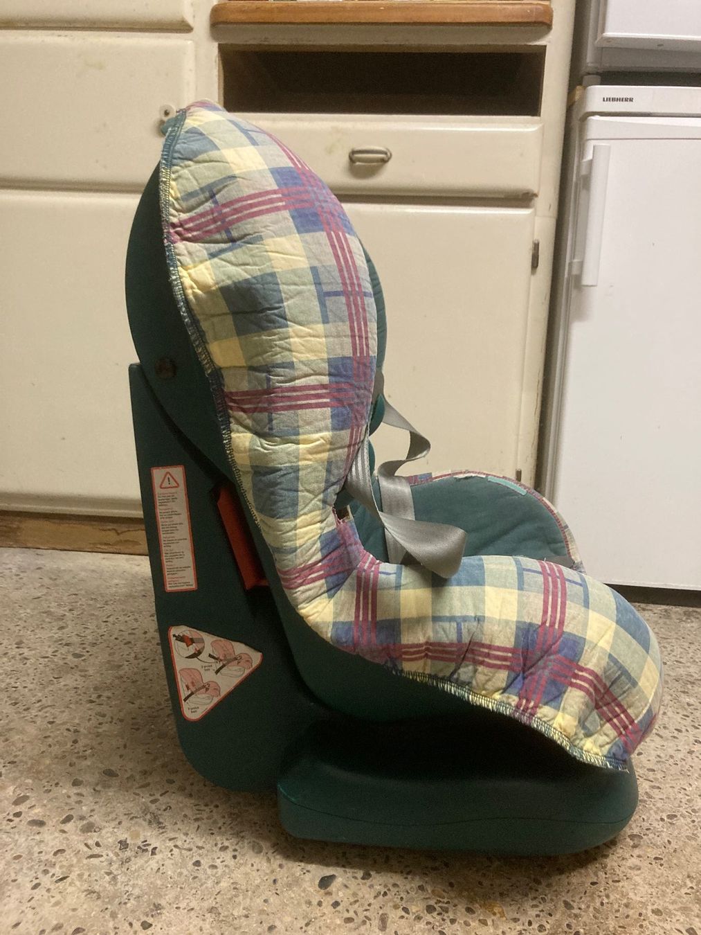 Britax Römer Auto-Kindersitze: Auto-Kindersitz Römer Maxi-Cosi – Gebraucht aus Basel von mat_q88p 1