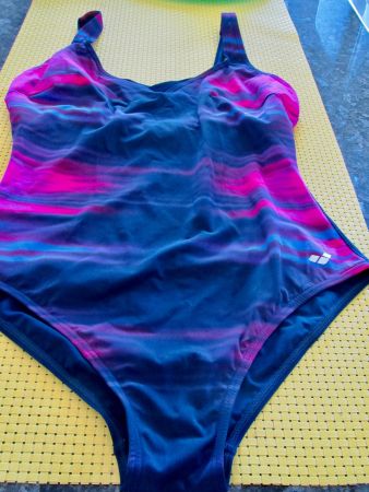 COSTUME DE BAIN ARENA