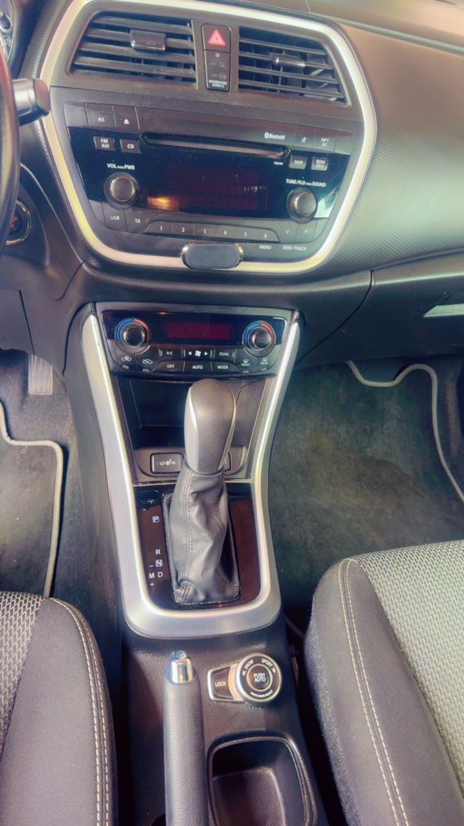 Suzuki Automobili: SUZUKI SX4S-CROSS TDI4WD – Usato da Zollikofen venduto da nha_825x 4