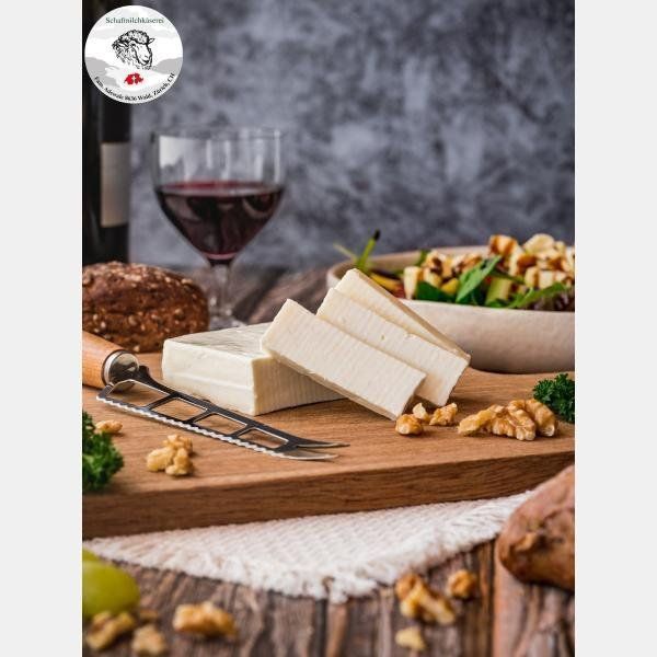 Lebensmittel & Spezialitäten: Bio Büffeletta Salatkäse – Gebraucht aus Wald von Schafmilchkaeserei.K 1