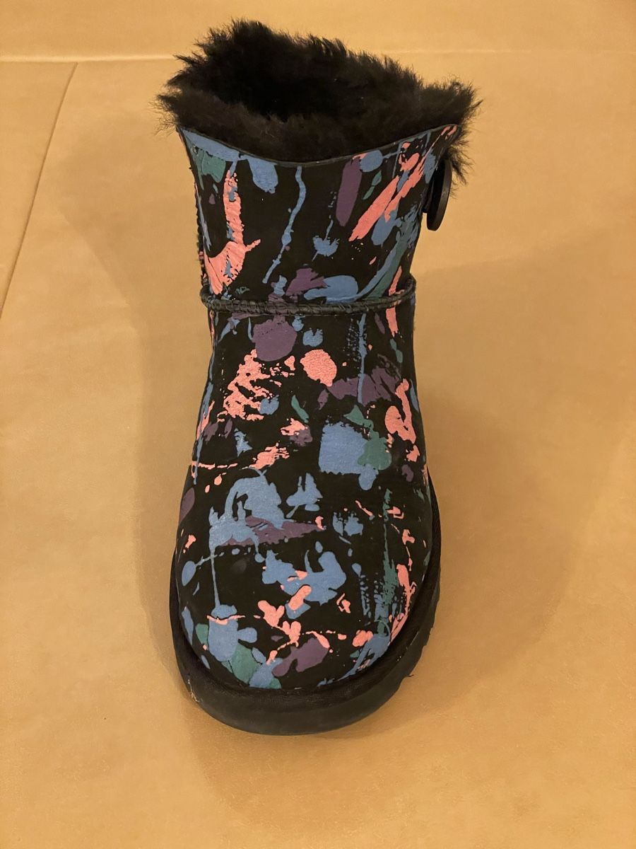 Ugg Scarpe da donna: original mini UGG Boots, gesprenkelt, Gr.39, schwarz – Nuovo (secondo la descrizione) da Corcelles NE venduto da gingerbrain 1